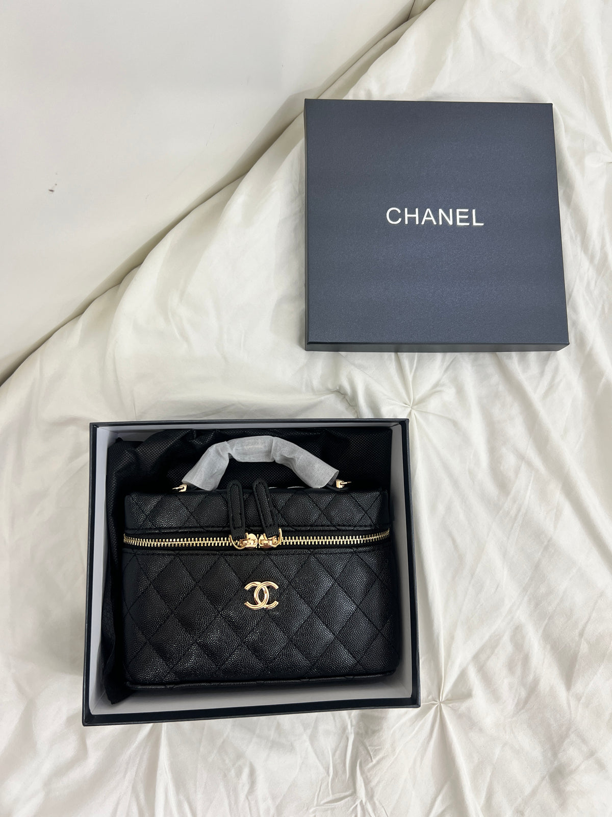 CHANEL INSPIRED BAG (with box and chain)