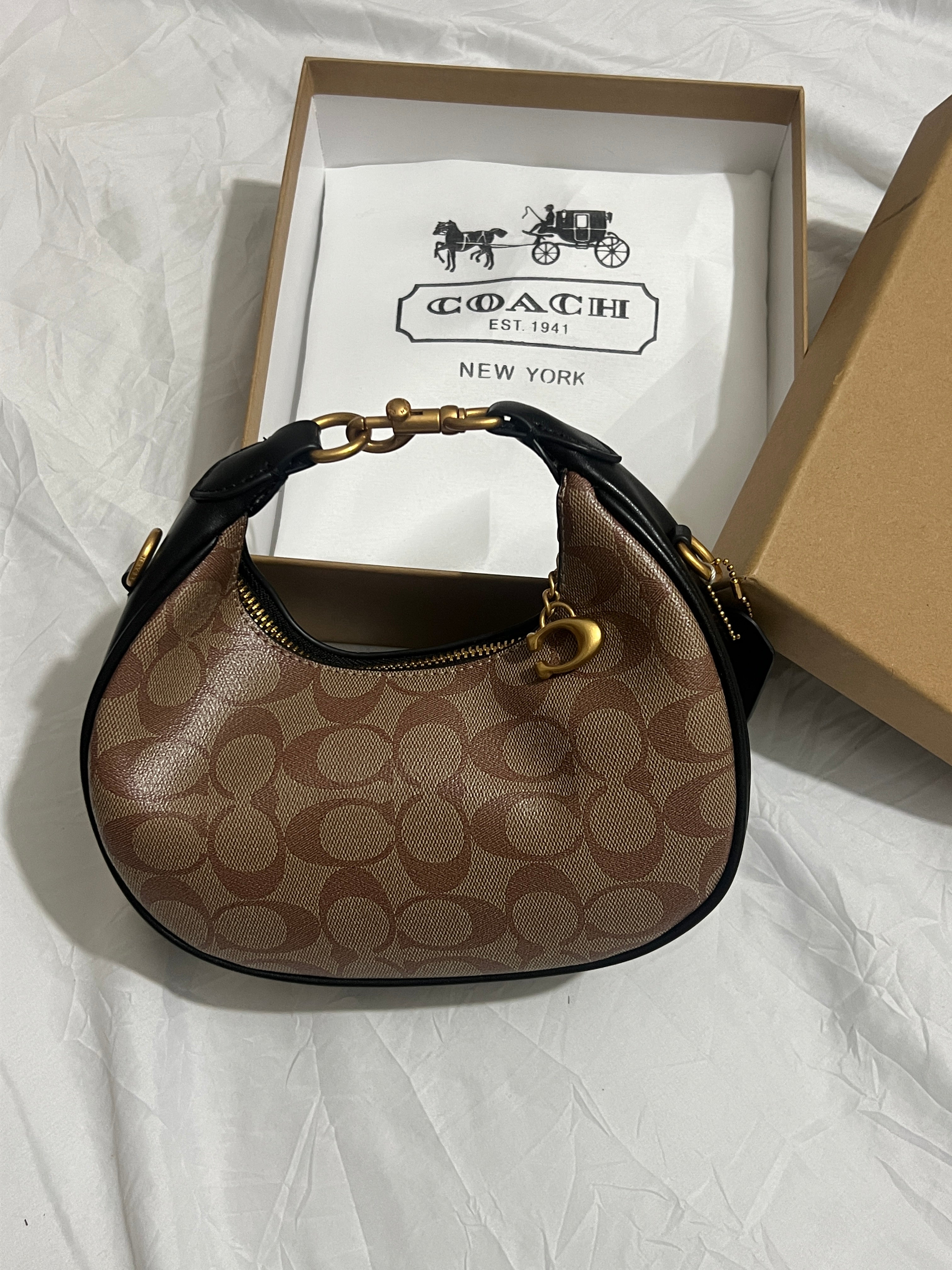 COACH JONIE BAG CAPRICOT BLACK (INCLUDE BOX AND LONG STRAP )