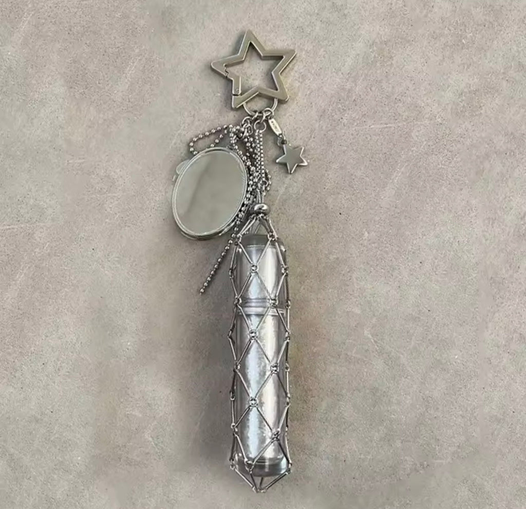 VIRAL STAR LIPSTICK HOLDER