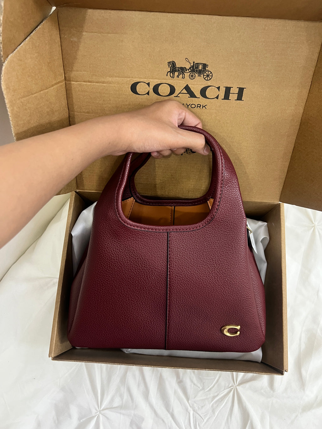 Coach HoboLana Shoulder Bag 23 burgundy Leather