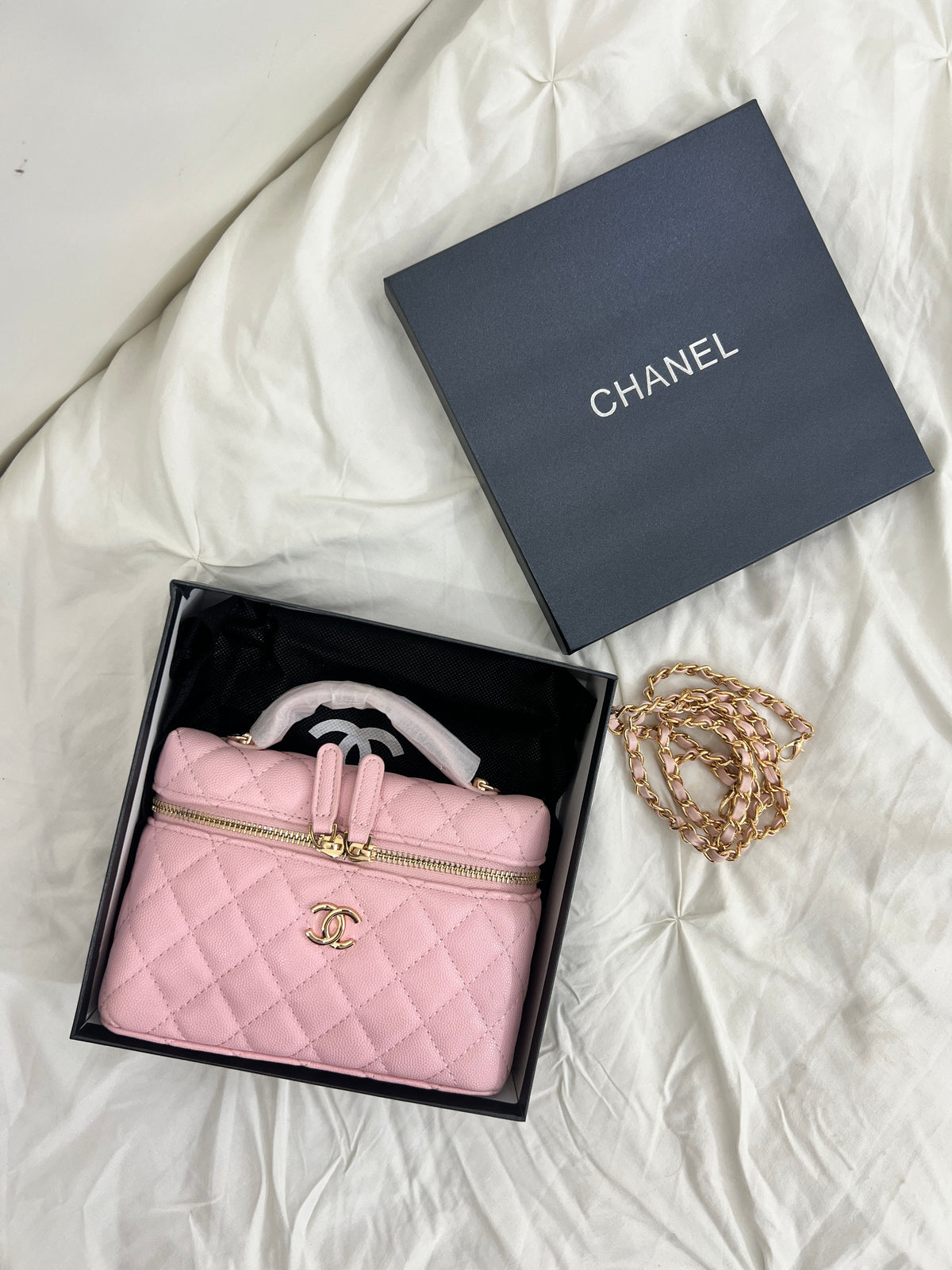 CHANEL INSPIRED BAG (with box and chain)