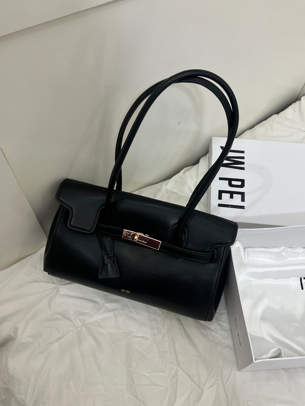 JWPEI Inspired Medium ( With dust bag & box)