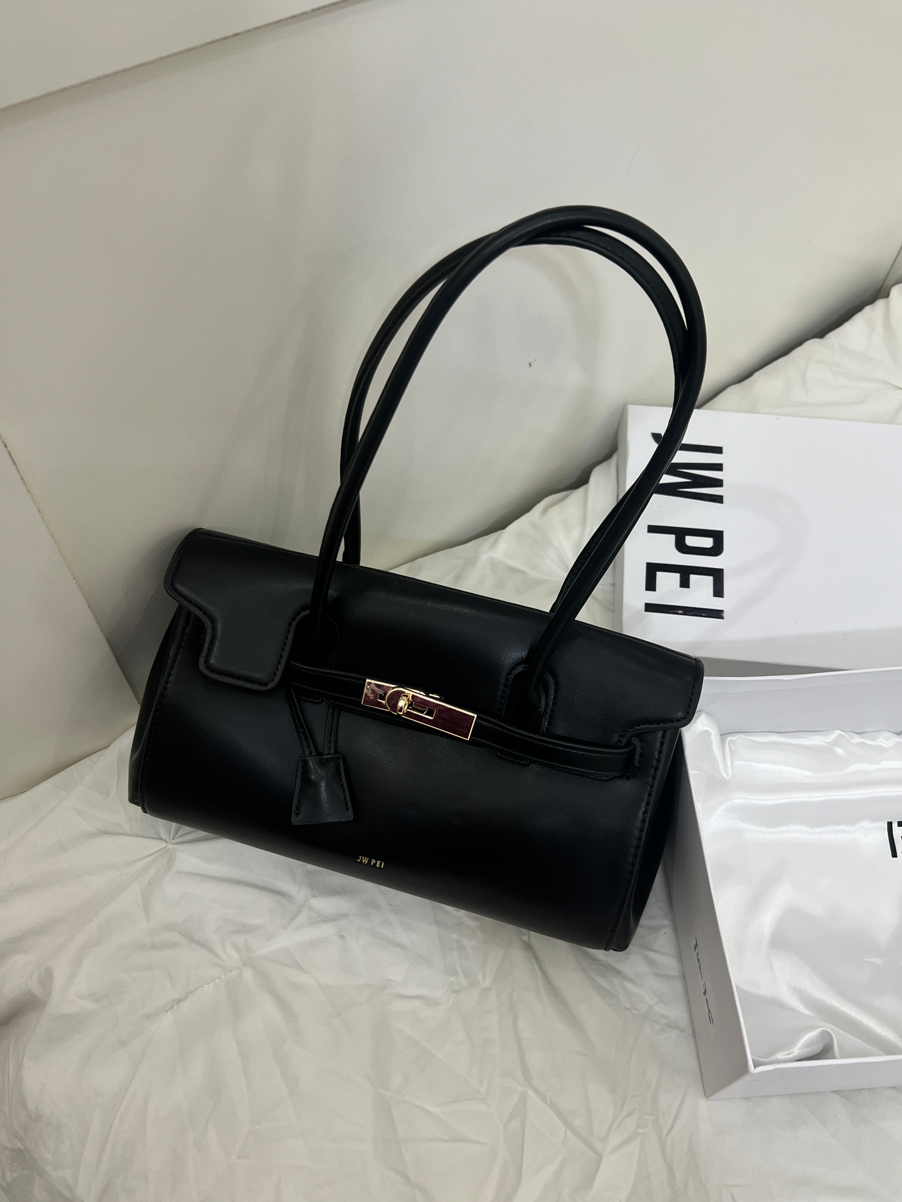 JWPEI Inspired Medium ( With dust bag & box)