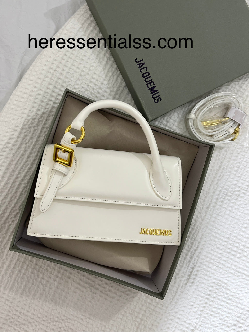 JACQUEMUS WHITE ( Medium)