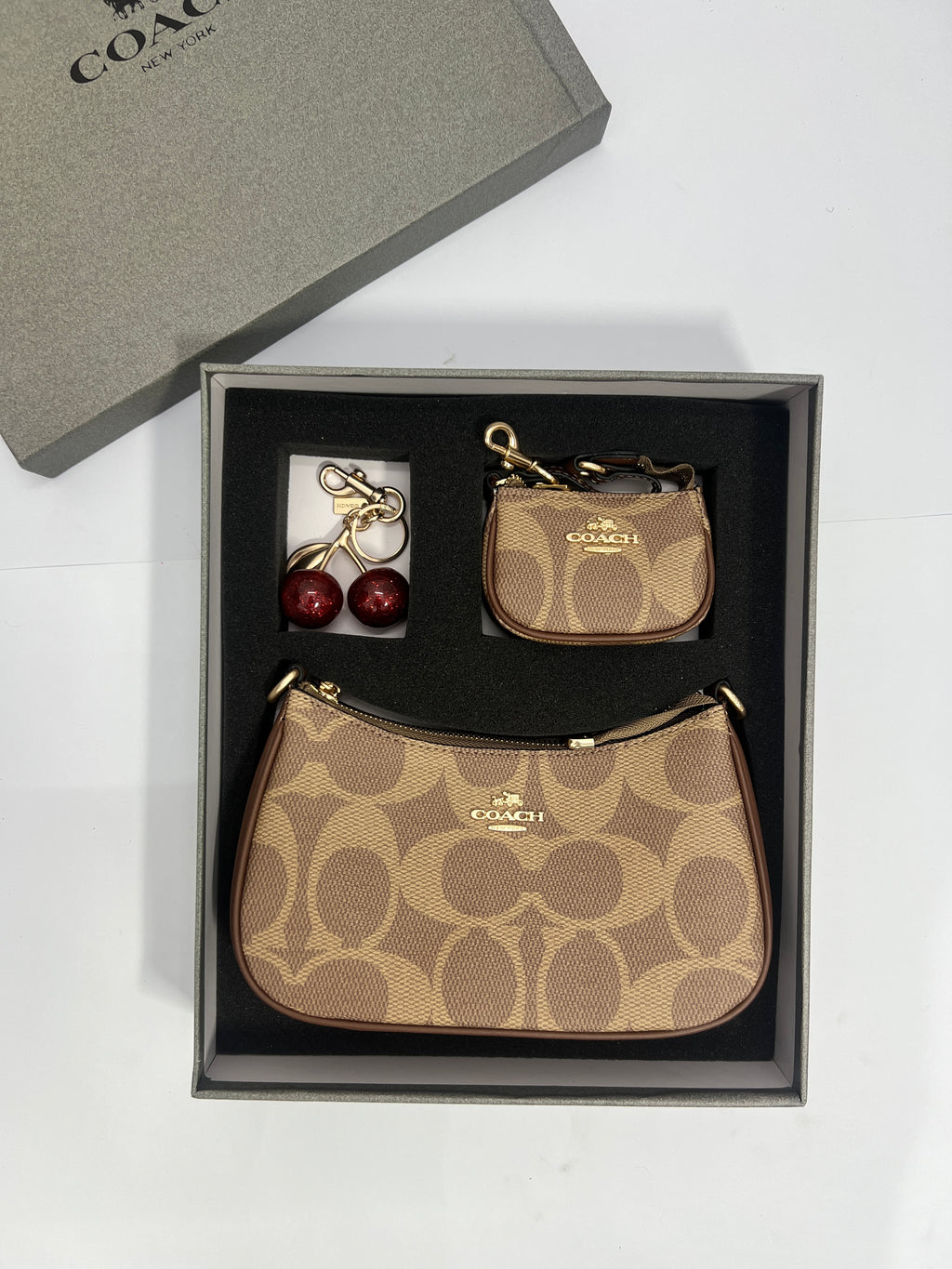 COACH INSPIRED GIFT SET