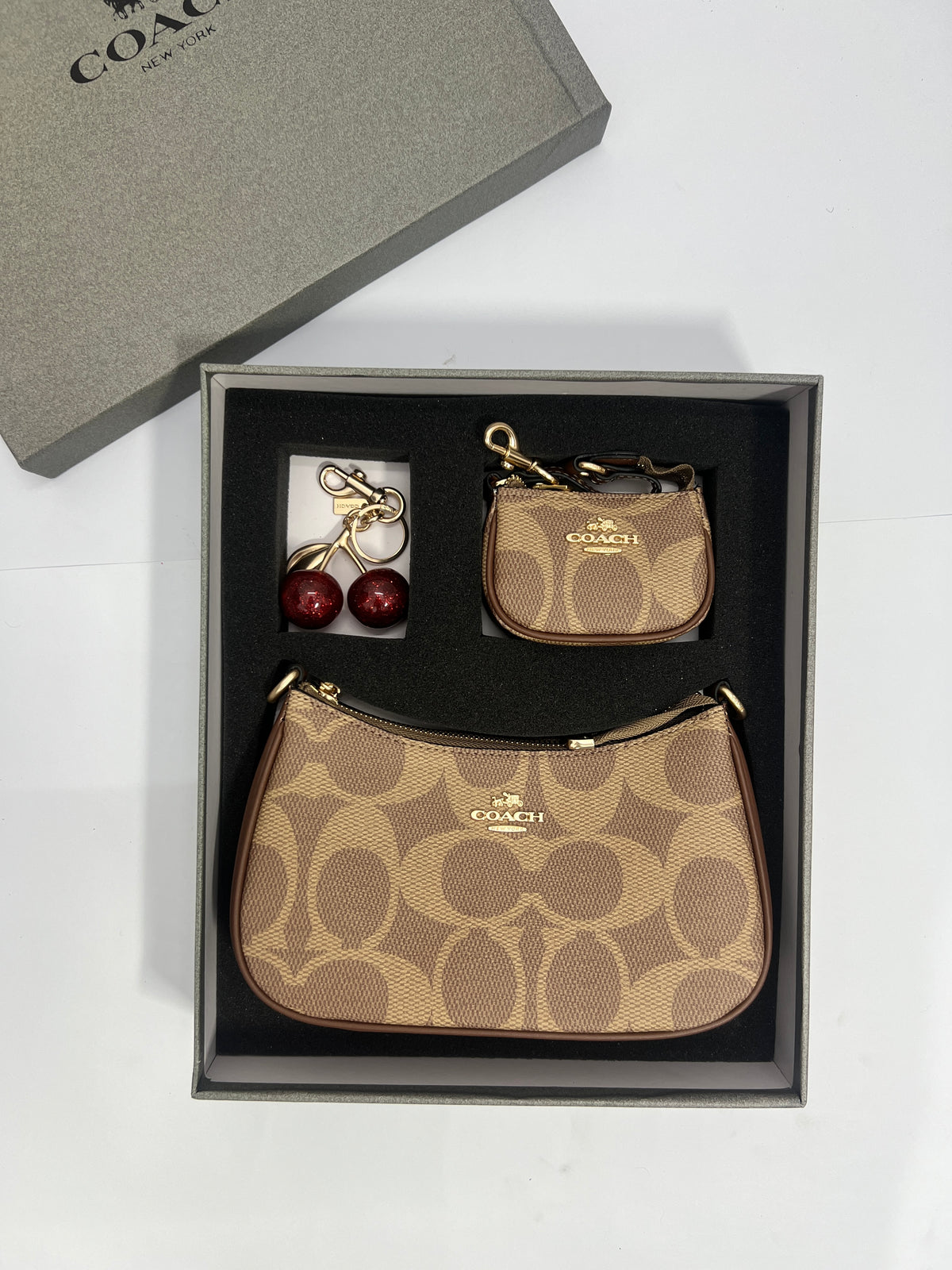 COACH INSPIRED GIFT SET