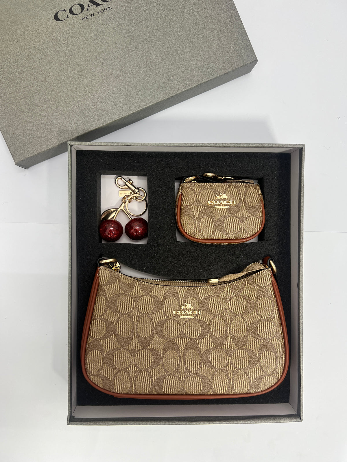 COACH INSPIRED GIFT SET