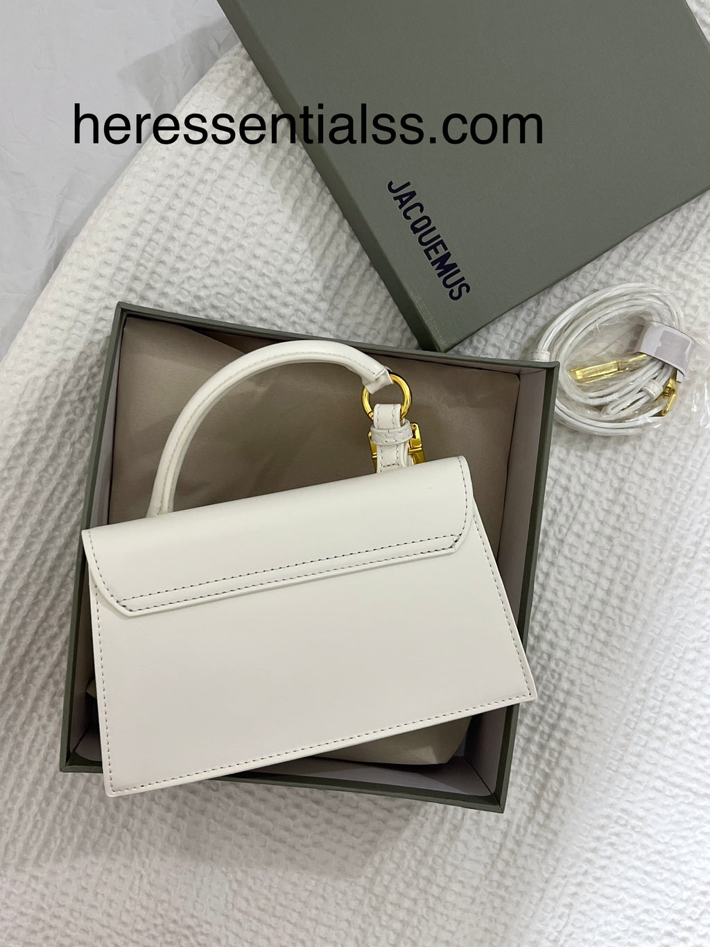 JACQUEMUS WHITE ( Medium)