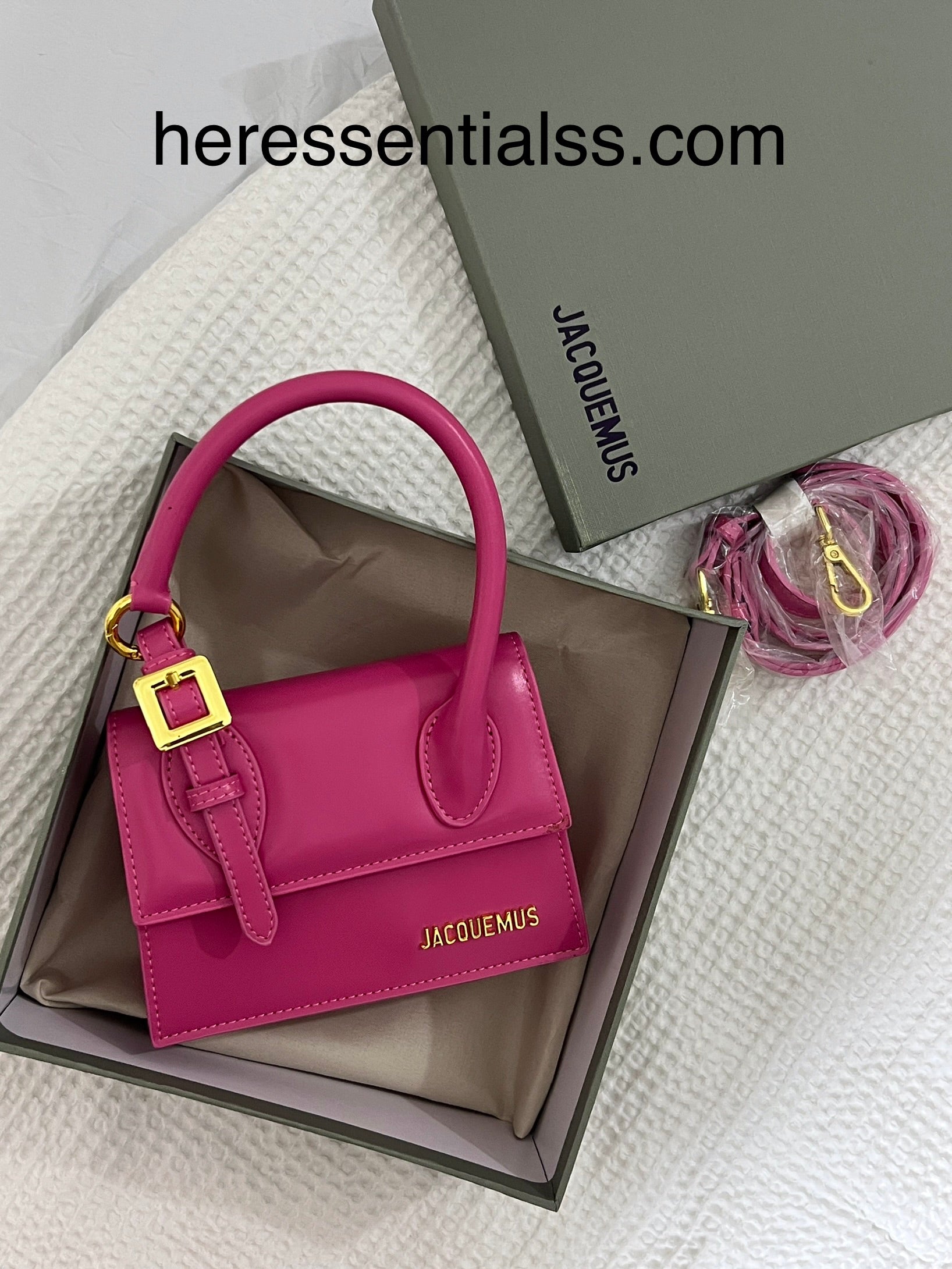 JACQUEMUS PINK (SMALL)