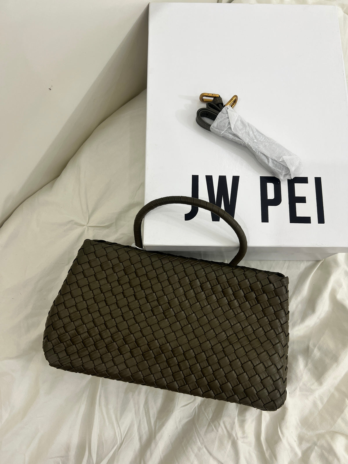 JWPEI INSPIRED in Mint (with box and strap)