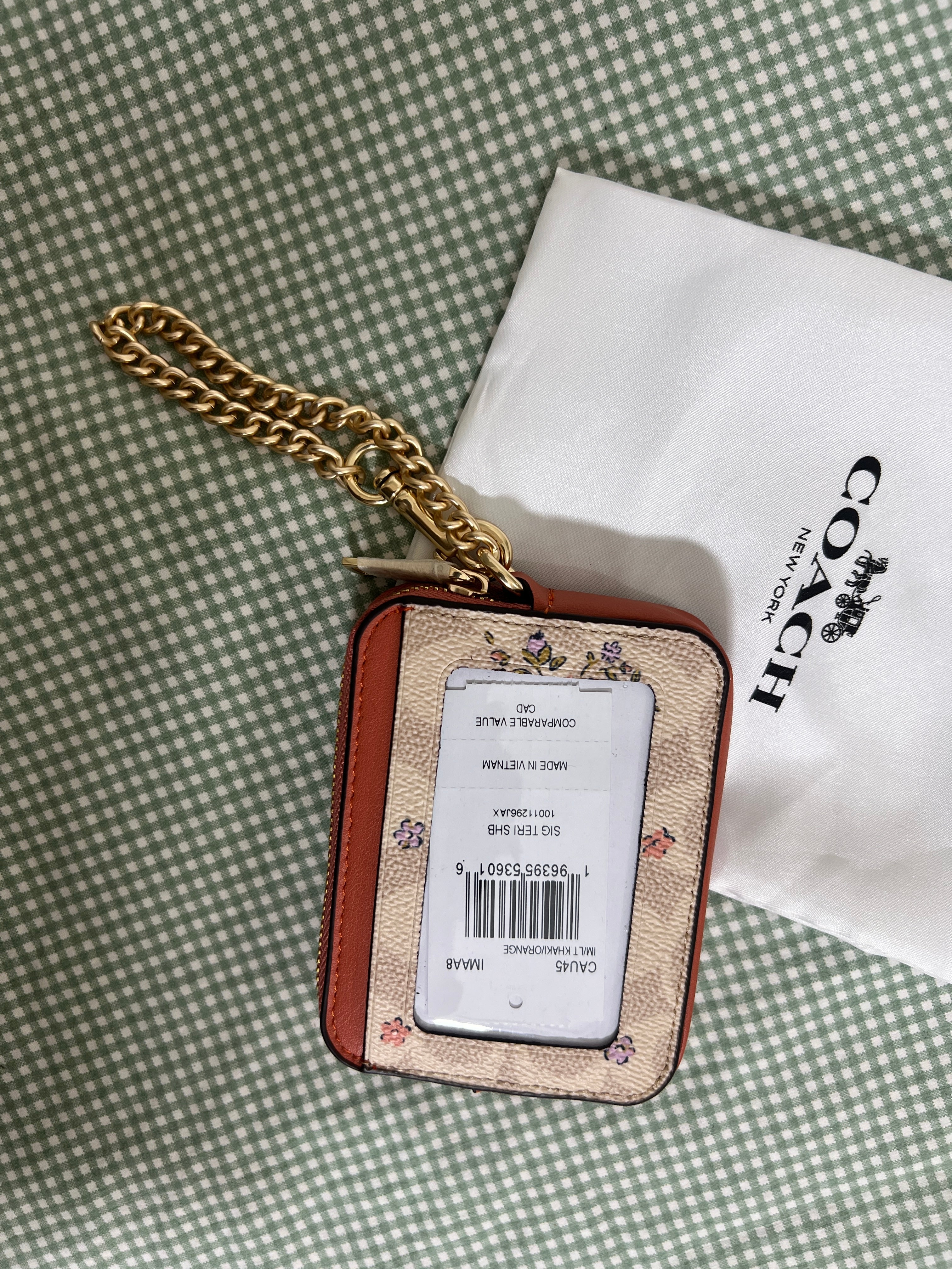 Coach Zip Card Case in floral Print