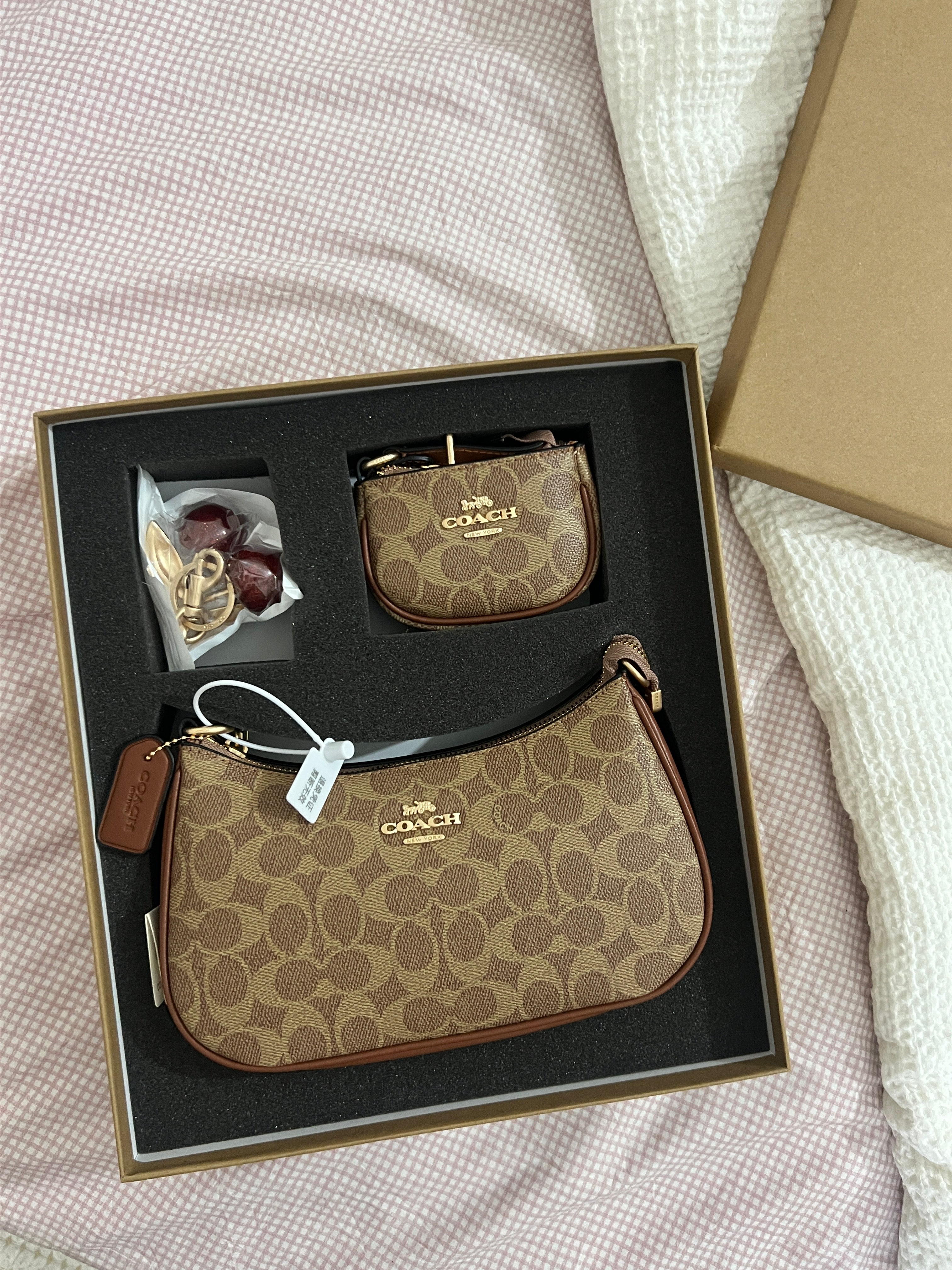 COACH INSPIRED GIFT SET