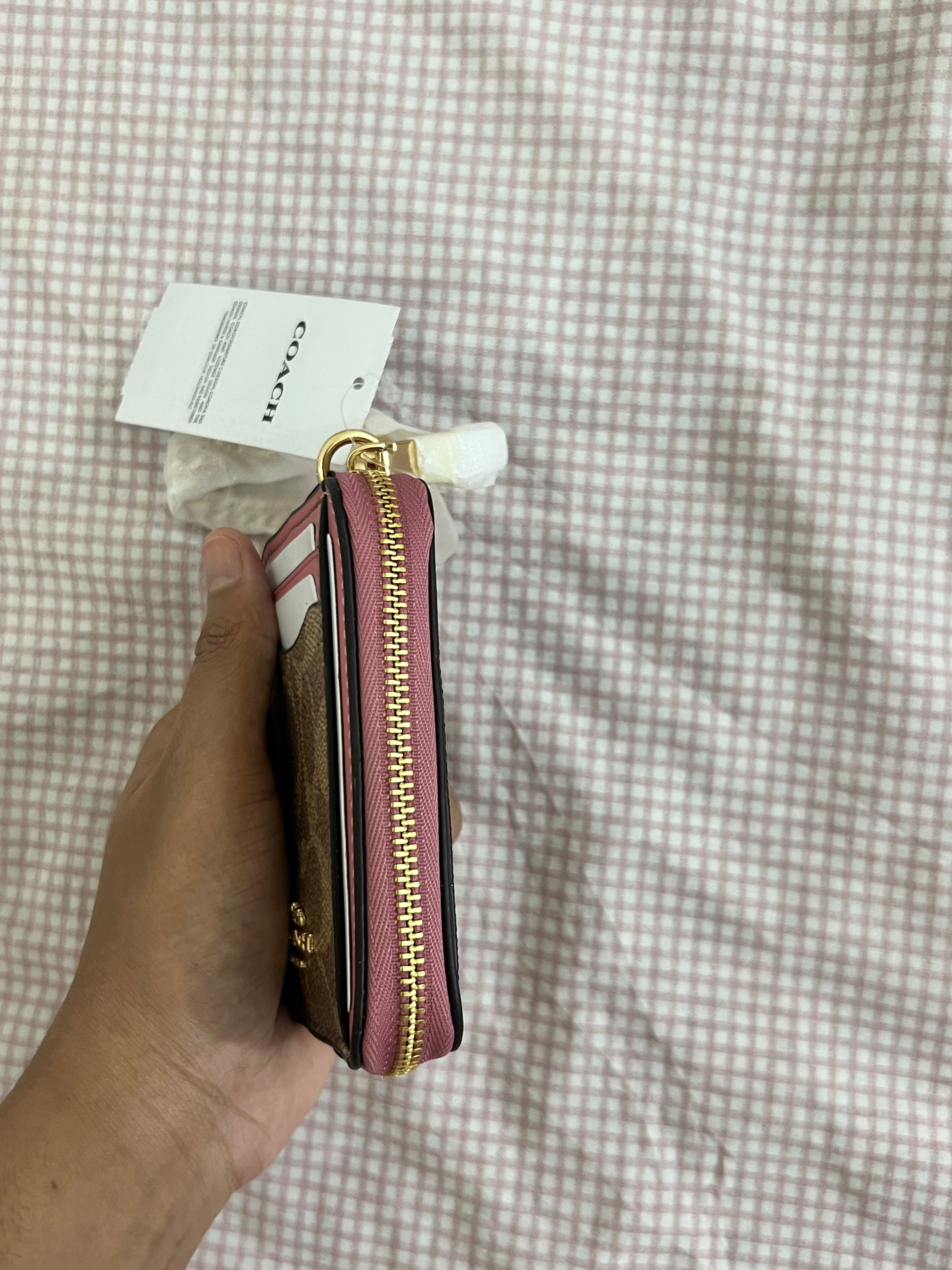 Coach Zip Card Case in Signature Canvas