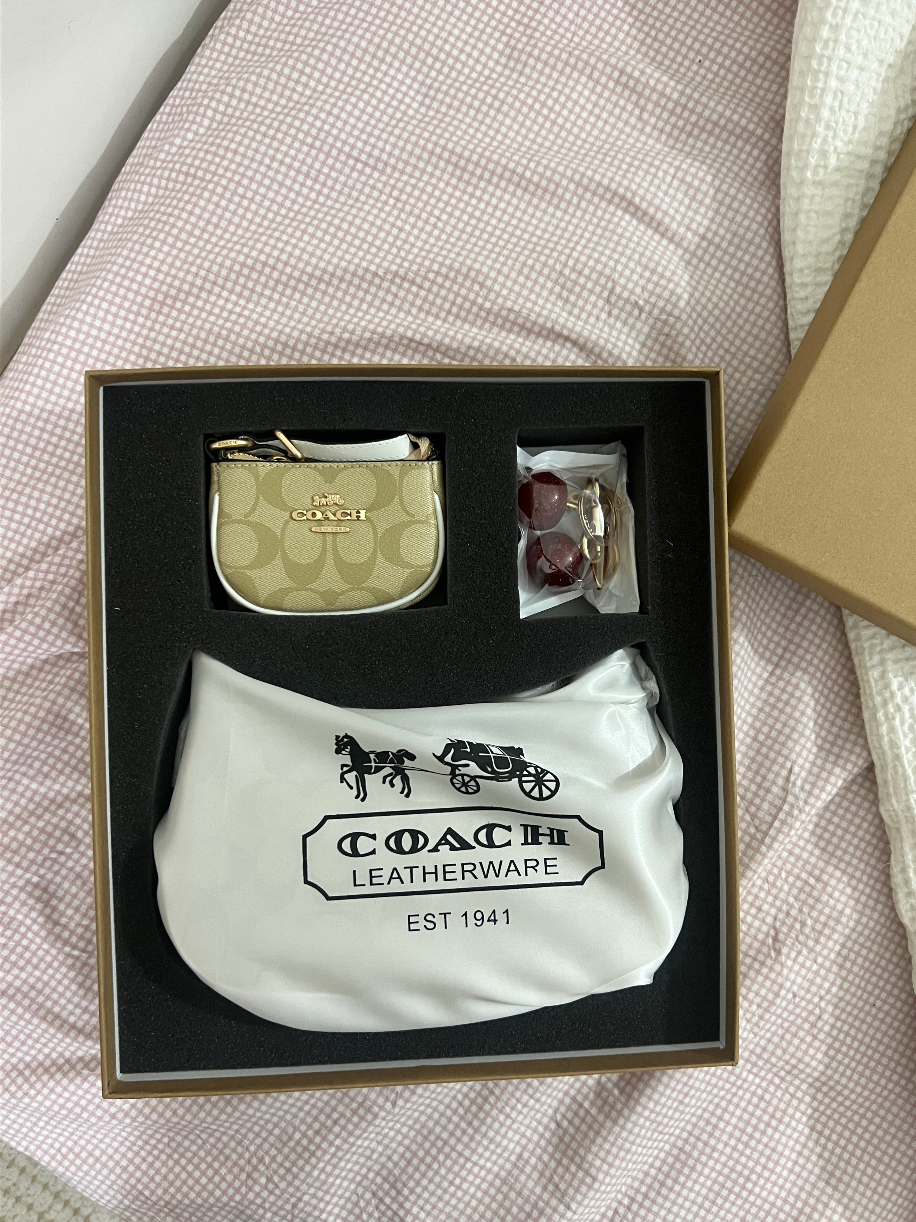 COACH INSPIRED GIFT SET