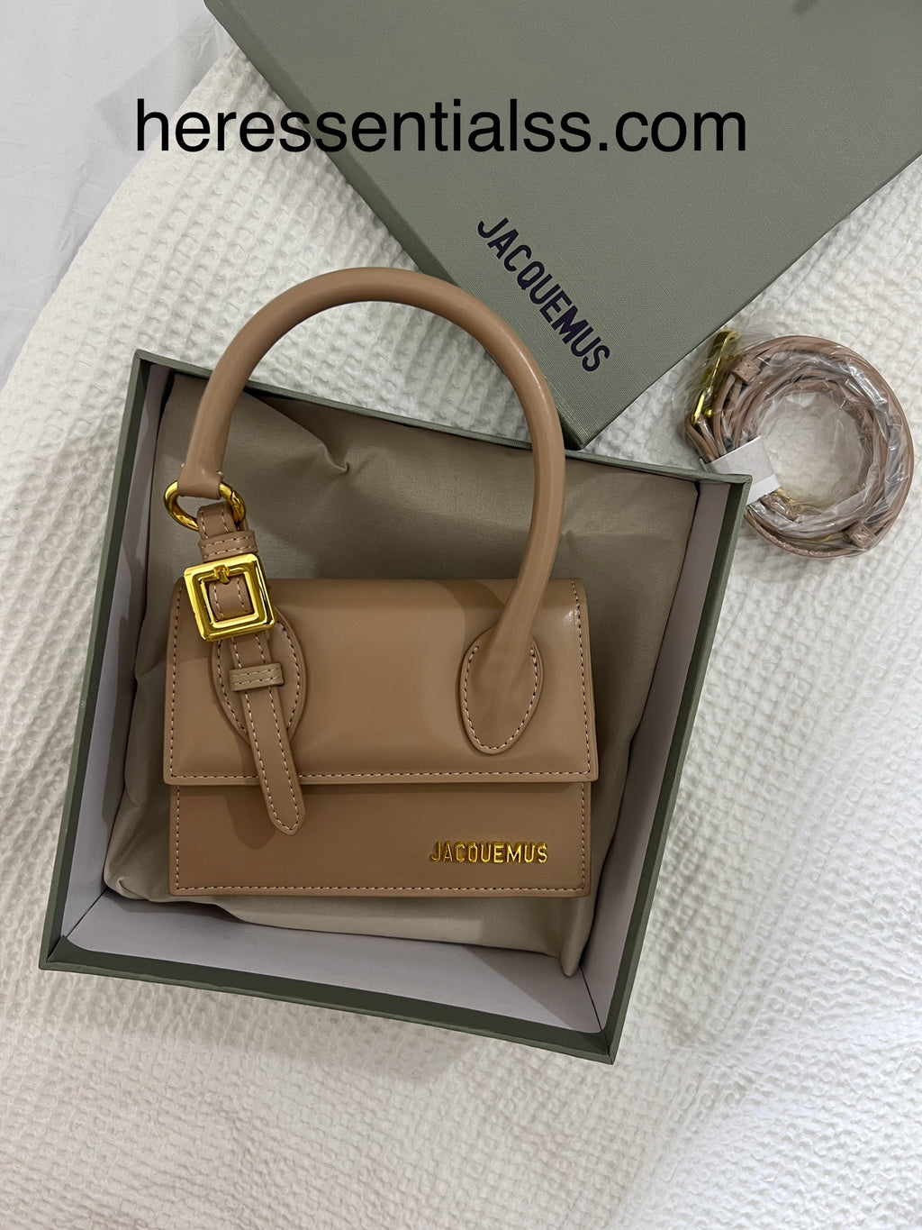 JACQUEMUS BEIGE (SMALL)