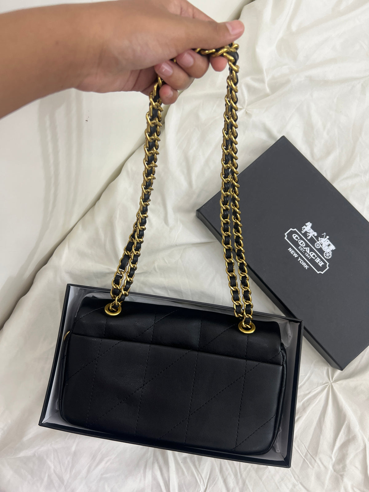 COACH TABBY SHOULDER BAG 20 WITH QUILTING (Black)