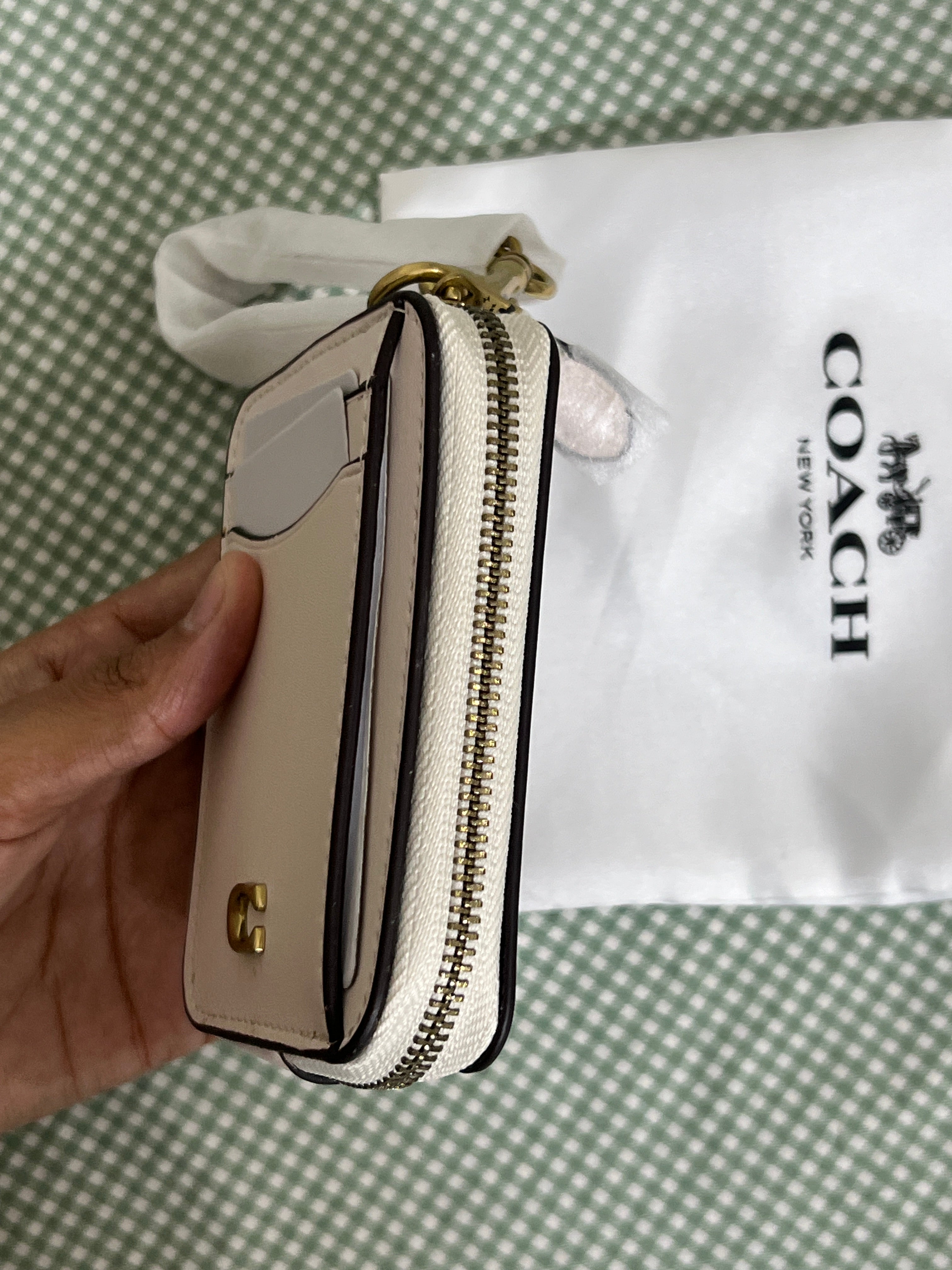 Coach Signature White