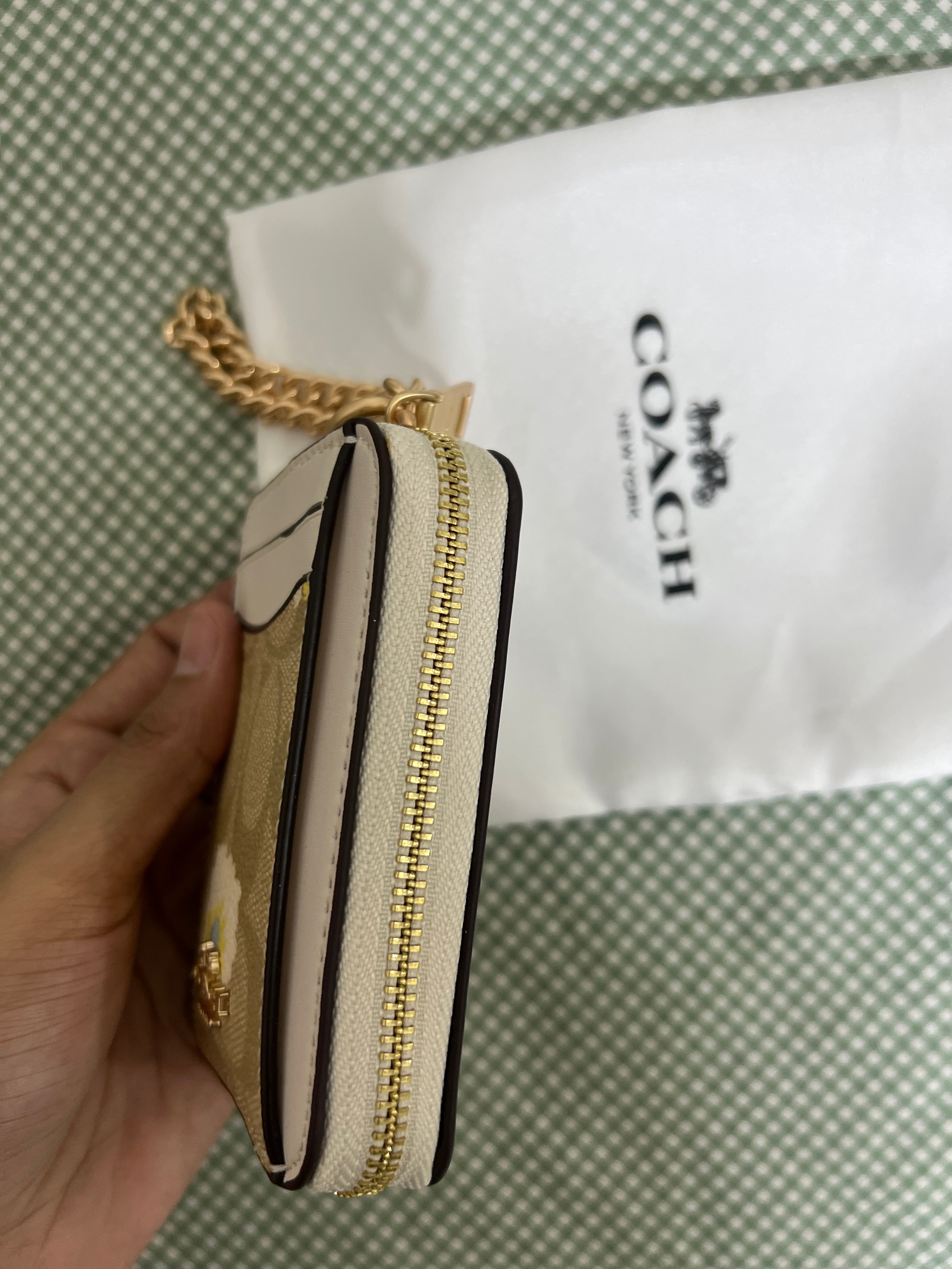 Coach Zip Card Case in Signature Canvas