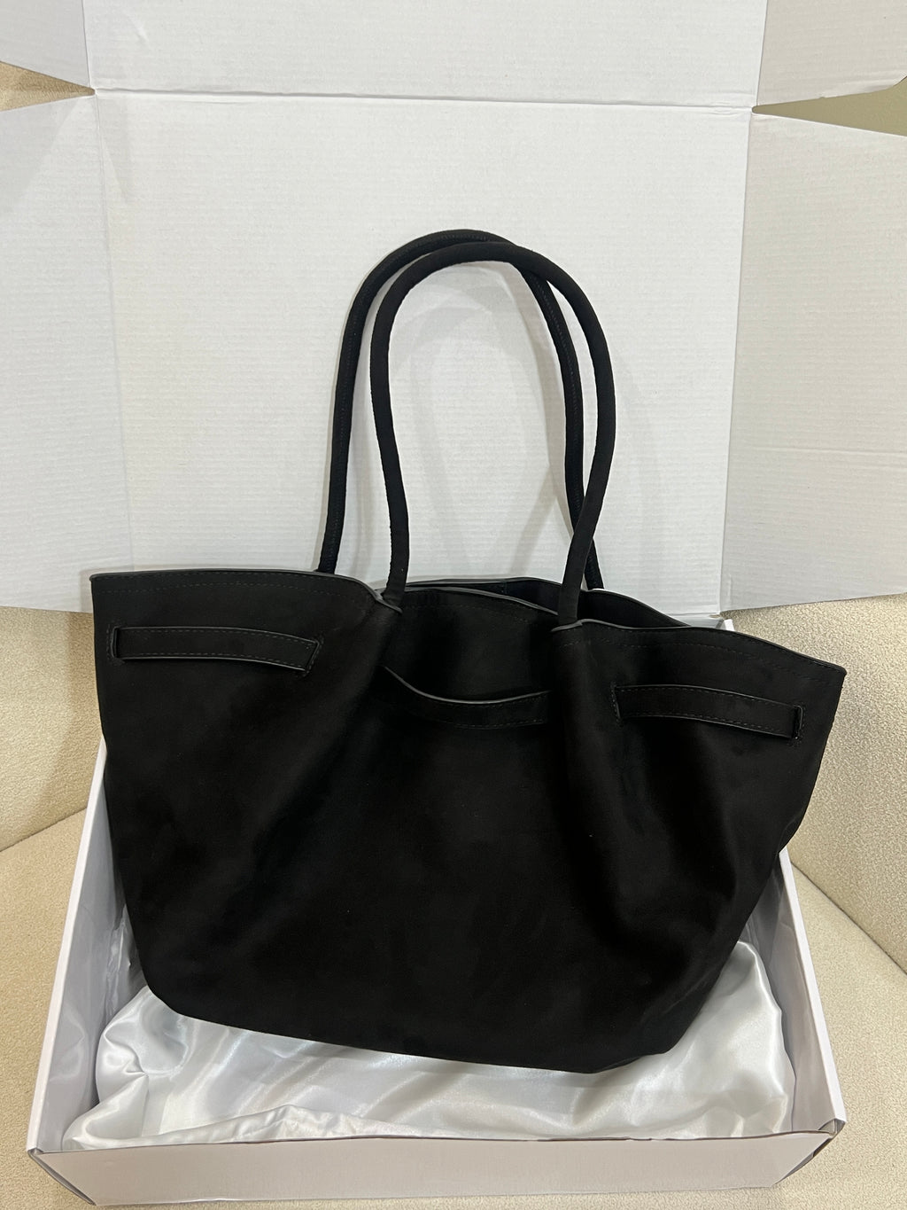 JWPEI Inspired Large ( With dust bag & box)