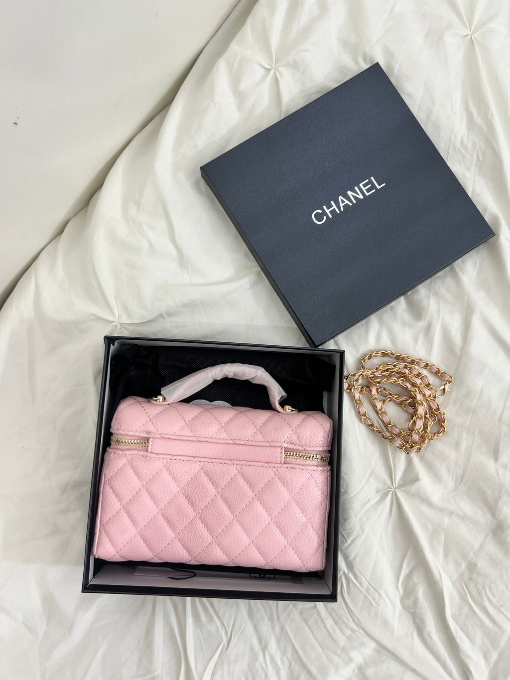 CHANEL INSPIRED BAG (with box and chain)