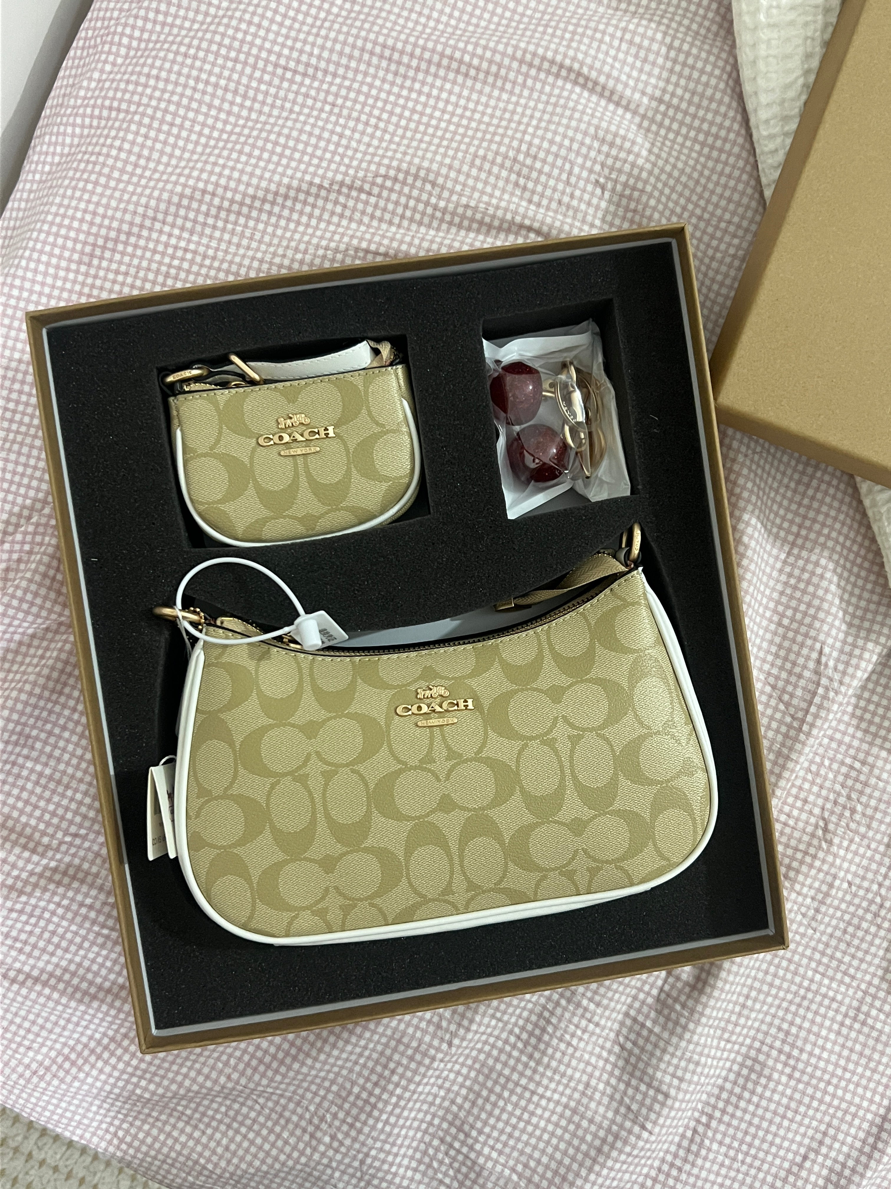 COACH INSPIRED GIFT SET