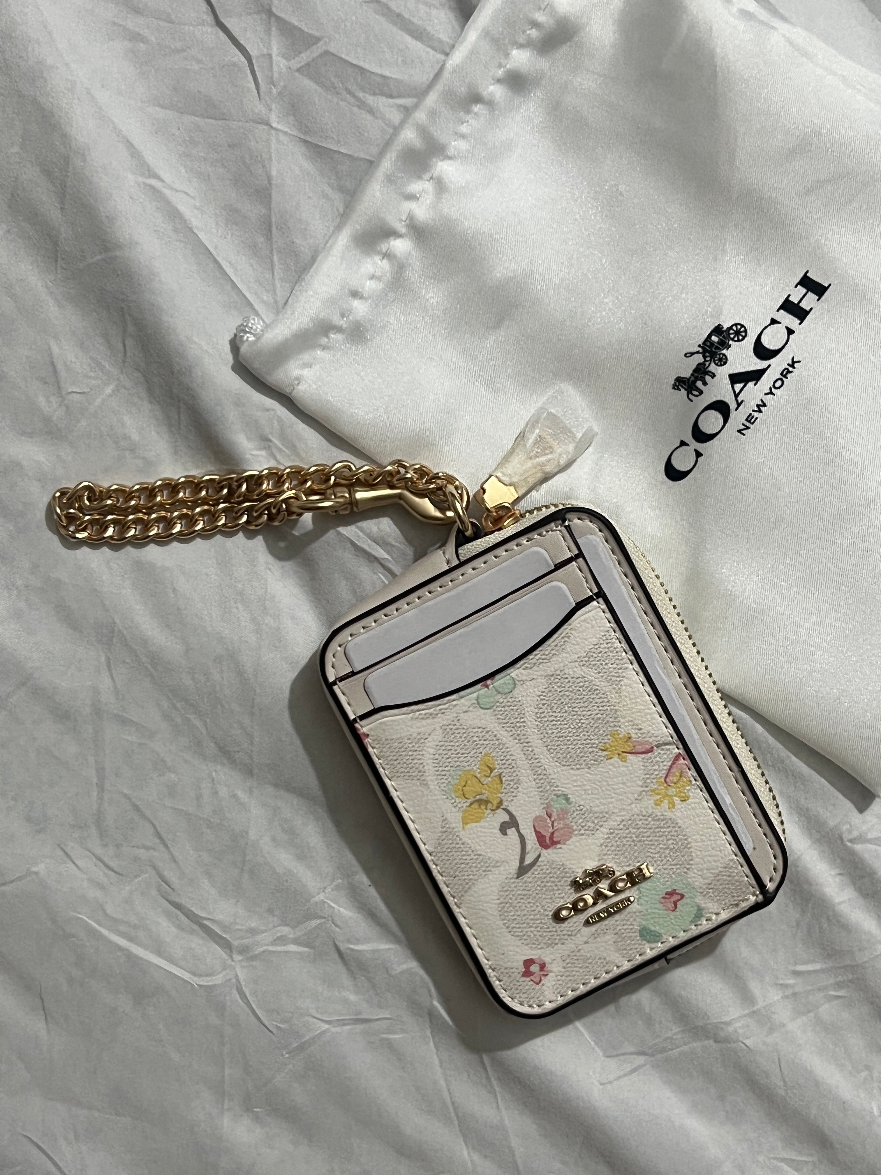 Coach Zip Card Case in White Print