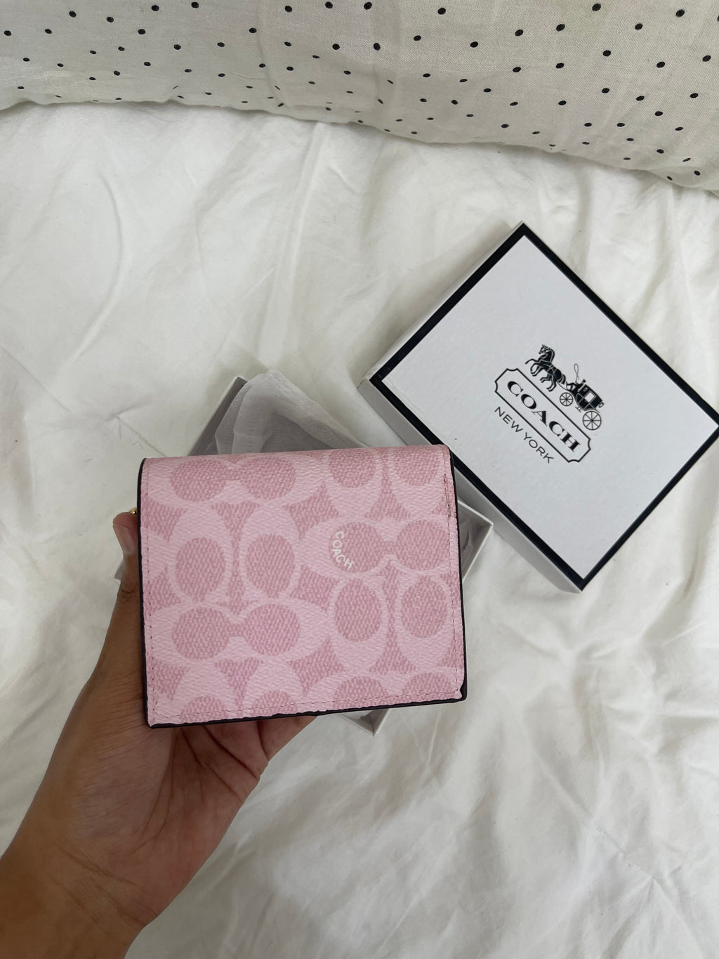Coach Signature Small Zip Wallet – Blush Pink
