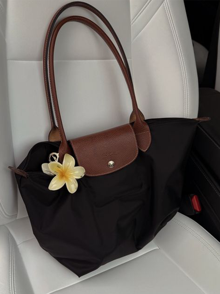 Longchamp Tote MEDIUM - Black (WITH BRAND LOGO)